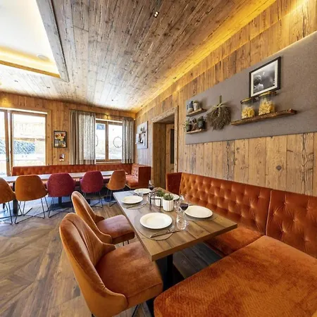 Chalet In Neukirchen Near Ski Arena Wildkogel *
