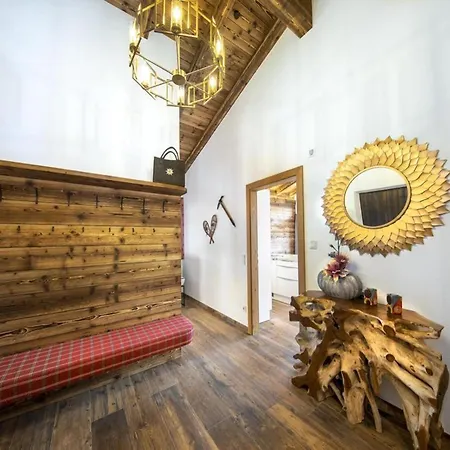 Chalet In Neukirchen Near Ski Arena Wildkogel * Neukirchen am Grossvenediger
