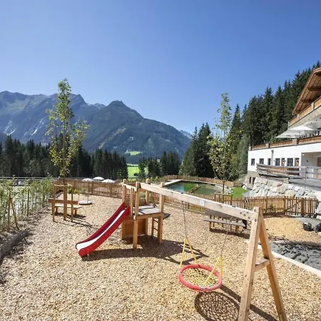 Nationalpark Edelweissspitze Chalet *